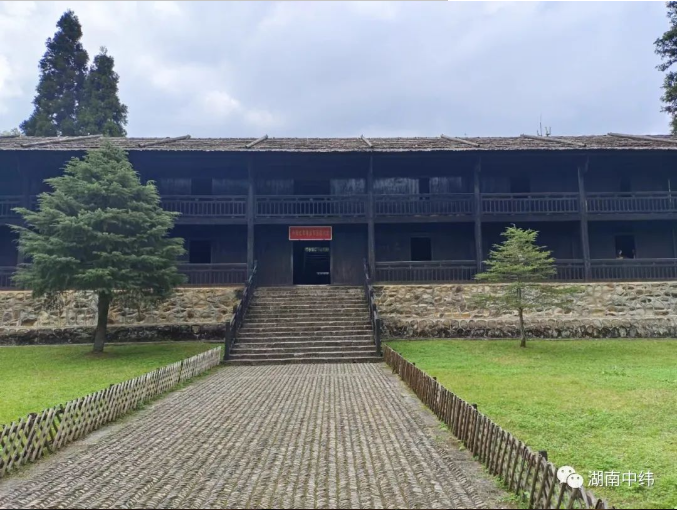 1699667886504289.png 1699667854052.png